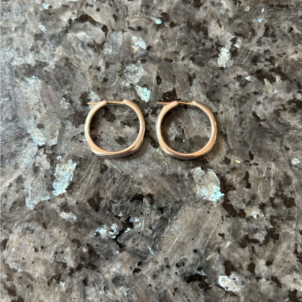 Tiffany hoops